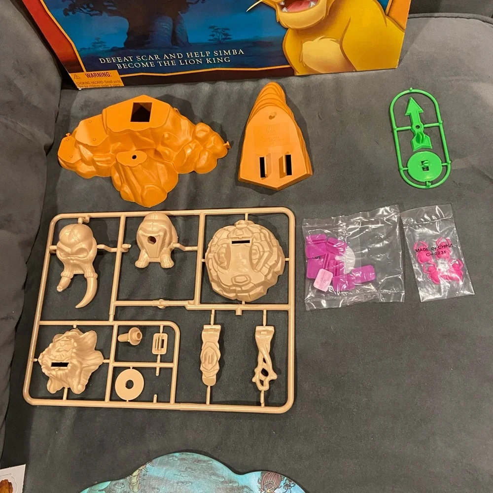 New but Opened Vintage Milton Bradley Disney’s The Lion King Adventure Game